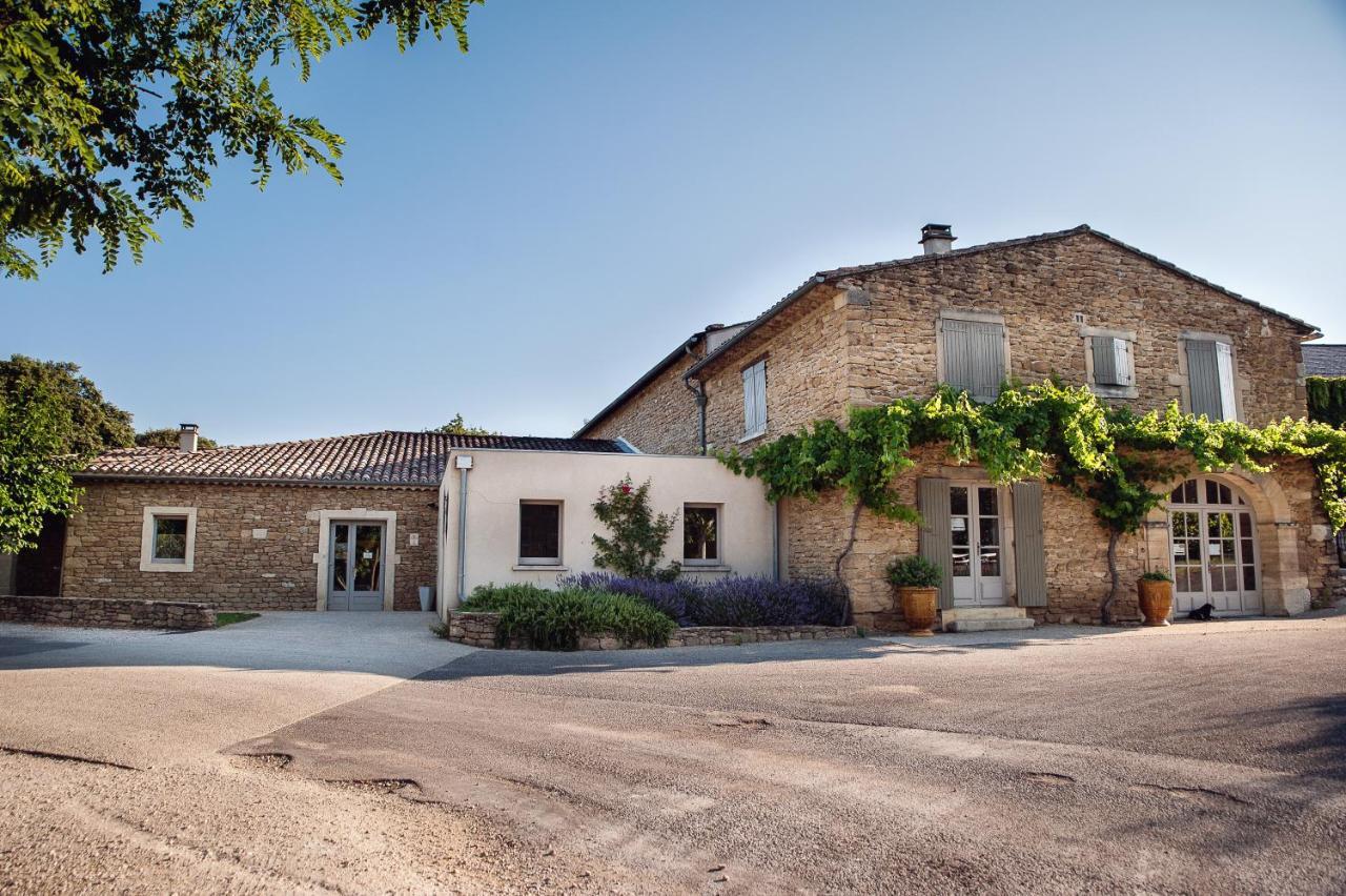 Domaine De Montine De Charme Hotel