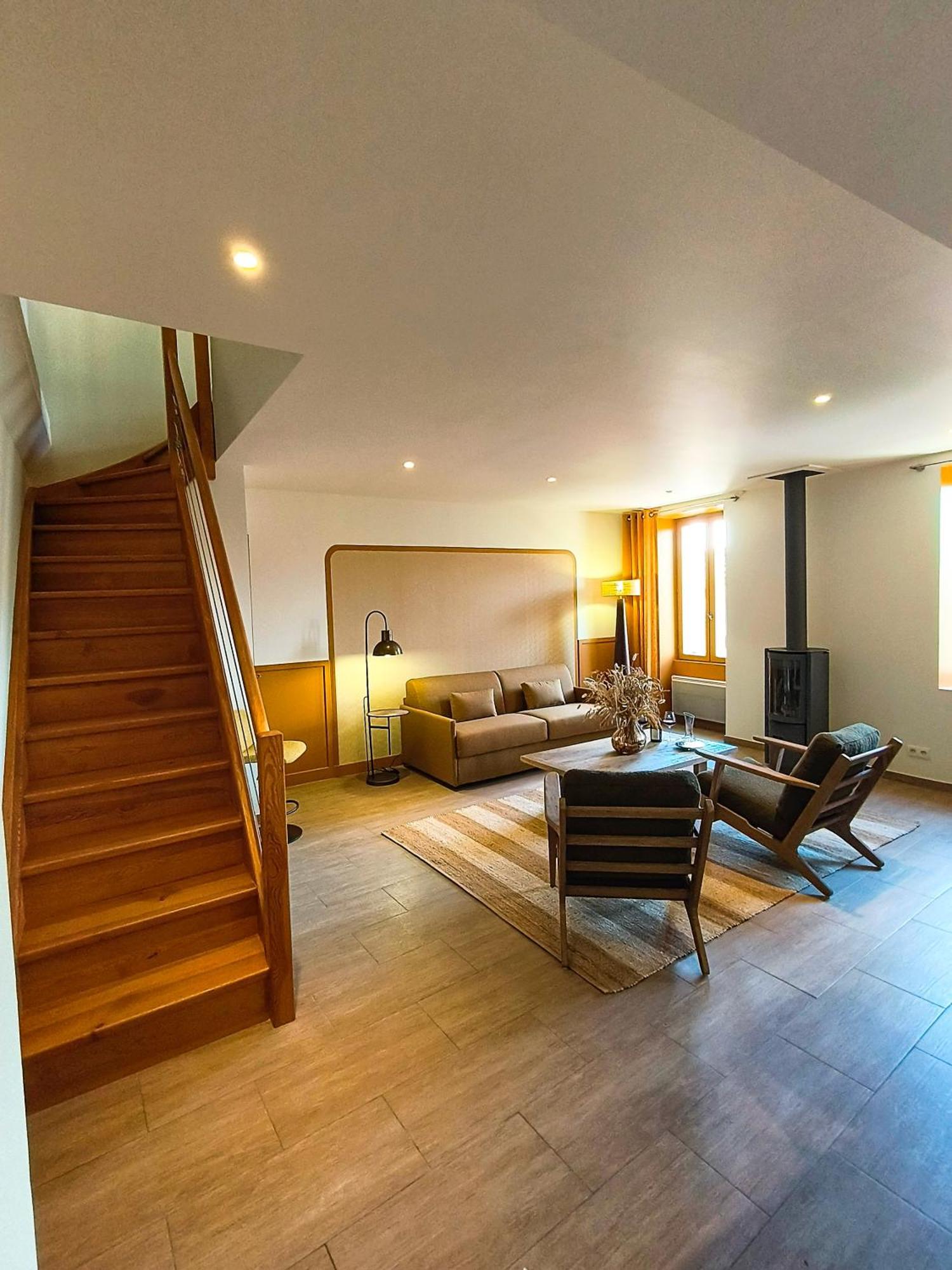 Domaine De Montine De Charme Hotel